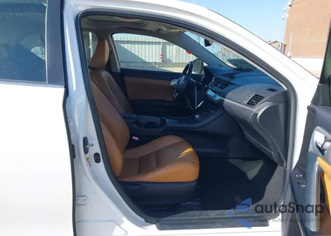 2012 Lexus Ct 200H Premium из США, поврежденный, VIN JTHKD5BH2C2061077